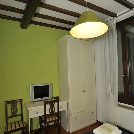 Laura - Hotel Florenz
